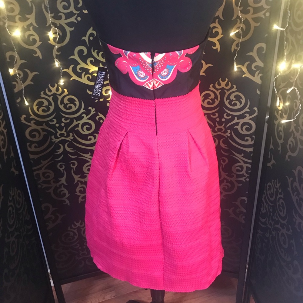 Dress - Picture 2 of 5